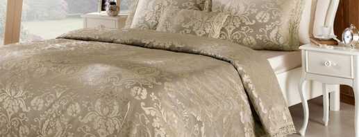 Moderné možnosti pre prikrývky na posteľ v spálni, tipy na dizajn