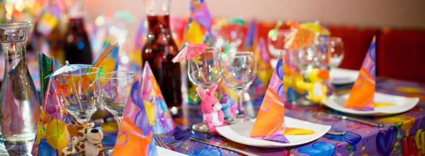 Detská dekorácia narodeninového stola, nápady na dizajn dovolenky