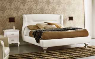 Itāļu gulta ar mīkstu galvu, stila un komforta iemiesojums