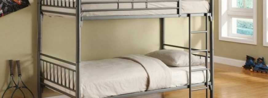 Divstāvu metāla gultas īpašības, tās izvēle un izvietojums