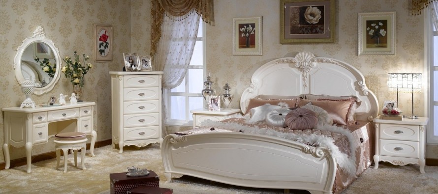 Baltas provence guļamistabas mēbeles