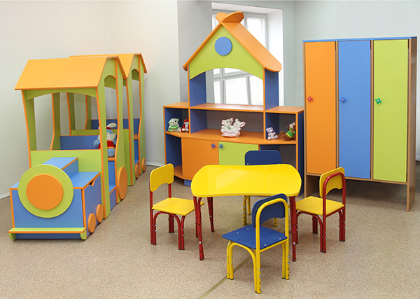 Skaistas mēbeles bērnudārzā