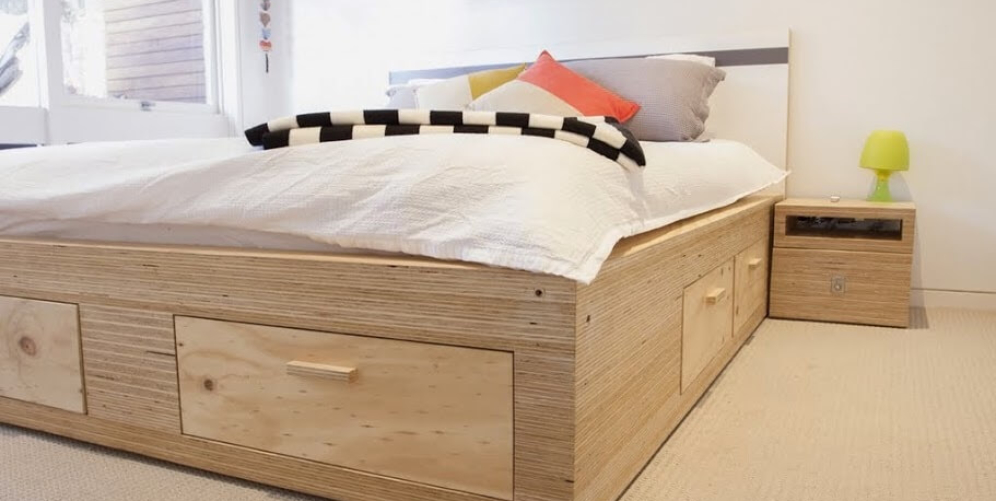 سرير الخشب الرقائقي