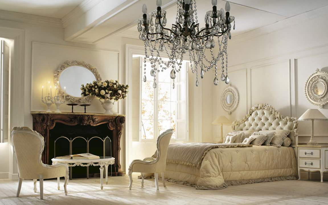 Guļamistaba ir veidota klasiskā interjera stilā