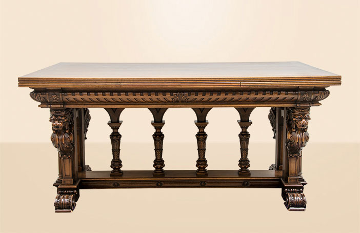 Orech starožitný stôl