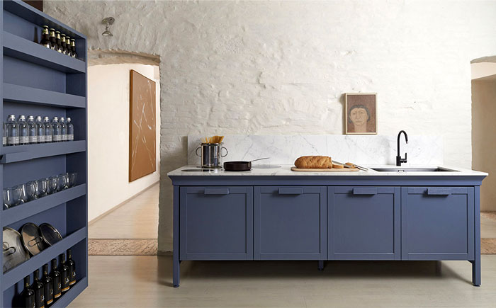 Blå toner kommer att bli populära i designen av köket 2018