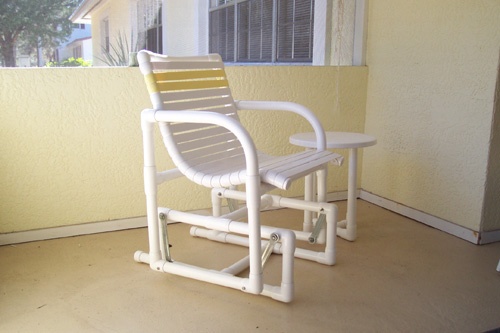 Baltas pīpes krēsla izgatavošanai