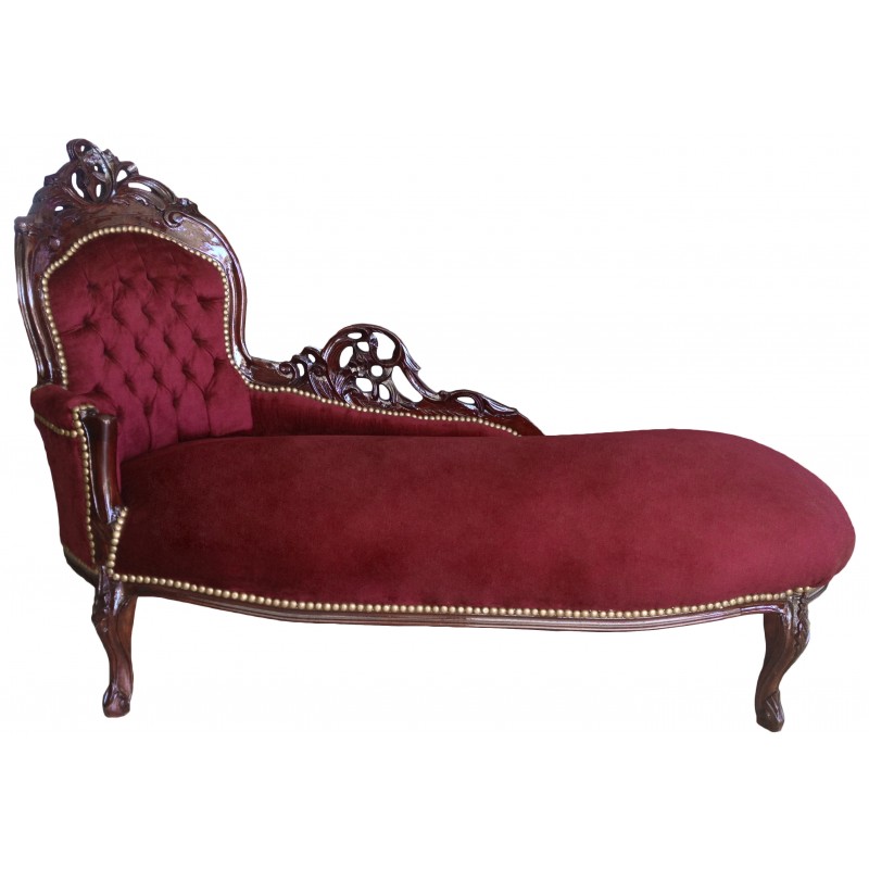 Liela baroka klāja krēsls ir bordo samta sarkankoka krāsā