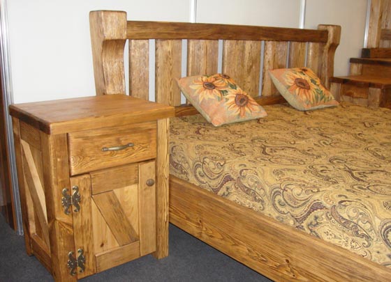 Advantages of wooden furniture