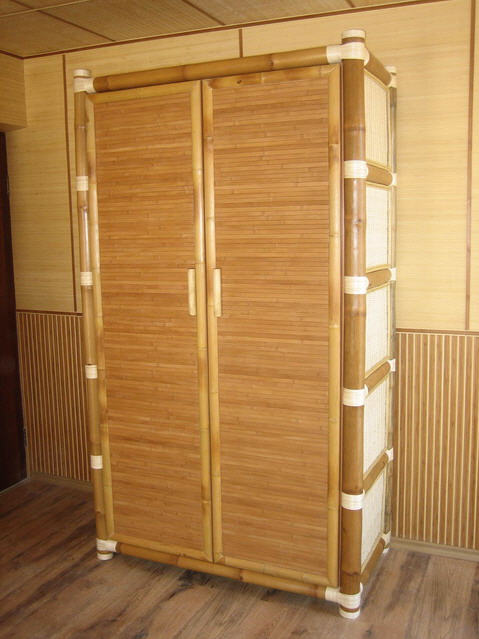 Bambusa mēbeles