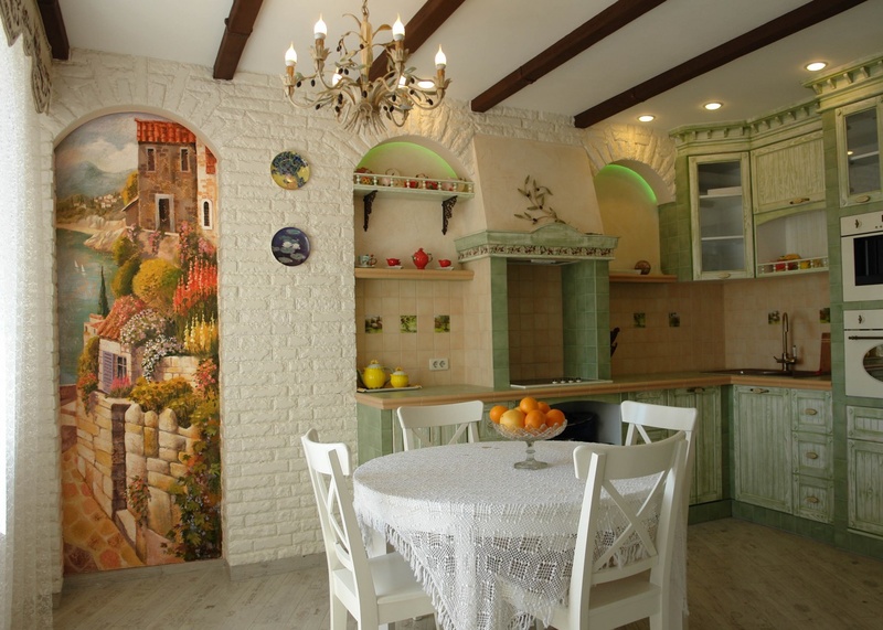 Provence virtuves interjerā