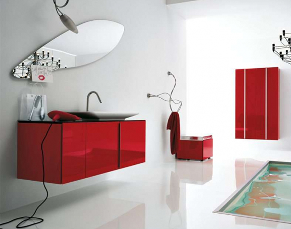 Vannas istaba ar sarkanām mēbelēm