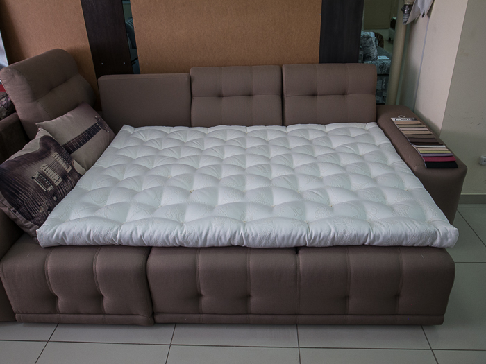 Kā izvēlēties matraci modernai gultai