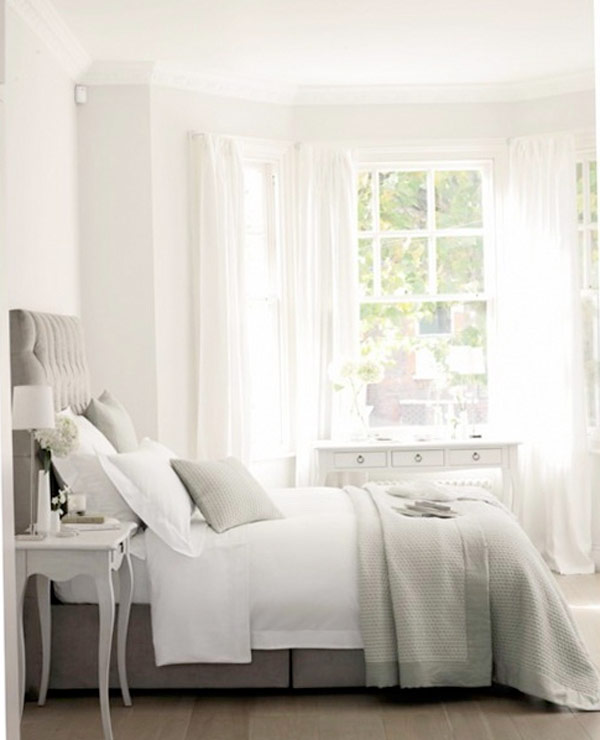 Guļamistabas dizaina baltas nokrāsas