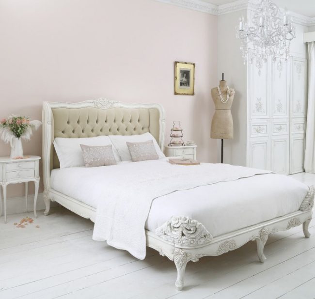 Augstākās kvalitātes tradicionālā franču gulta