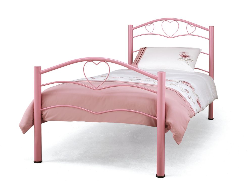 Metāla gultas var izmantot dažāda vecuma bērniem.
