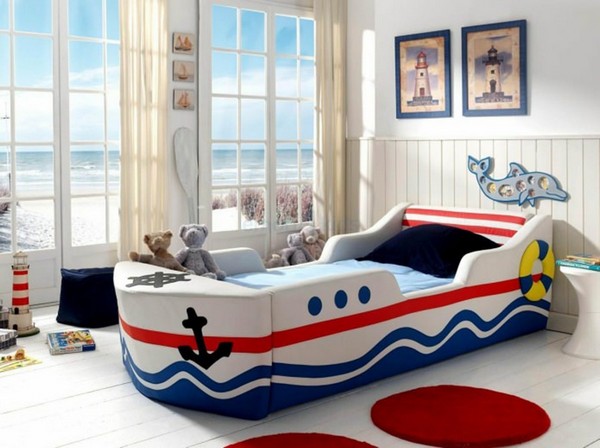 Jūras stila gulta zēnam