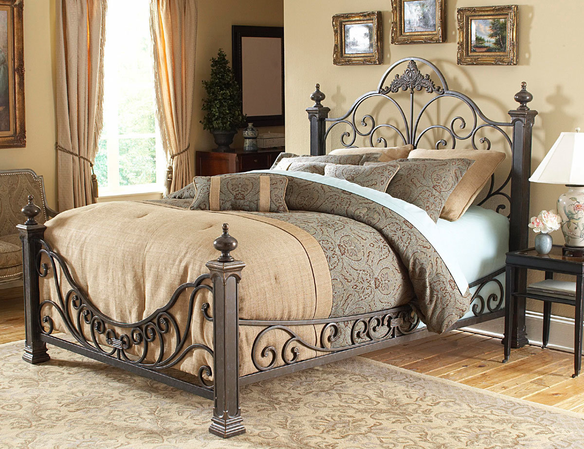 Baroka metāla gulta