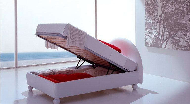 מיטה יחידה עם מעלית