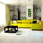 Dzeltens dīvāns viesistabā