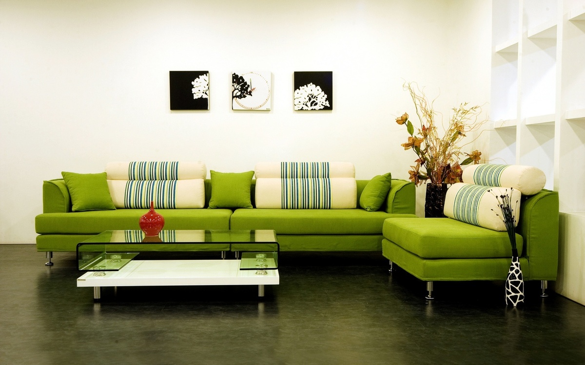 Zaļš dīvāns