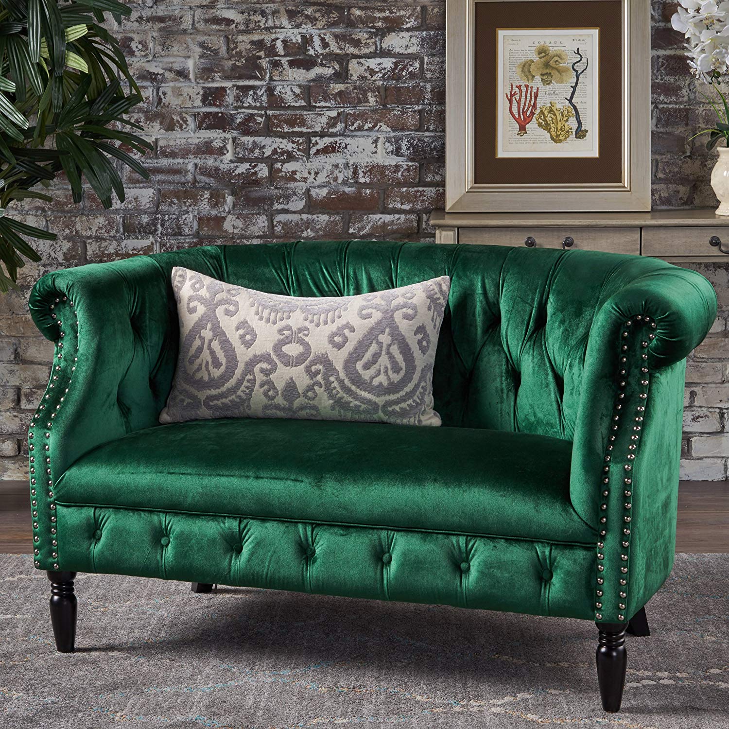 Zaļais Viktorijas laika dīvāns