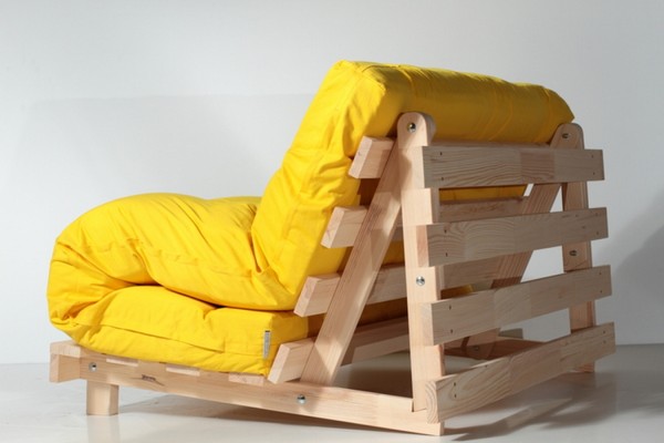 Krēsla-gultas koka rāmis